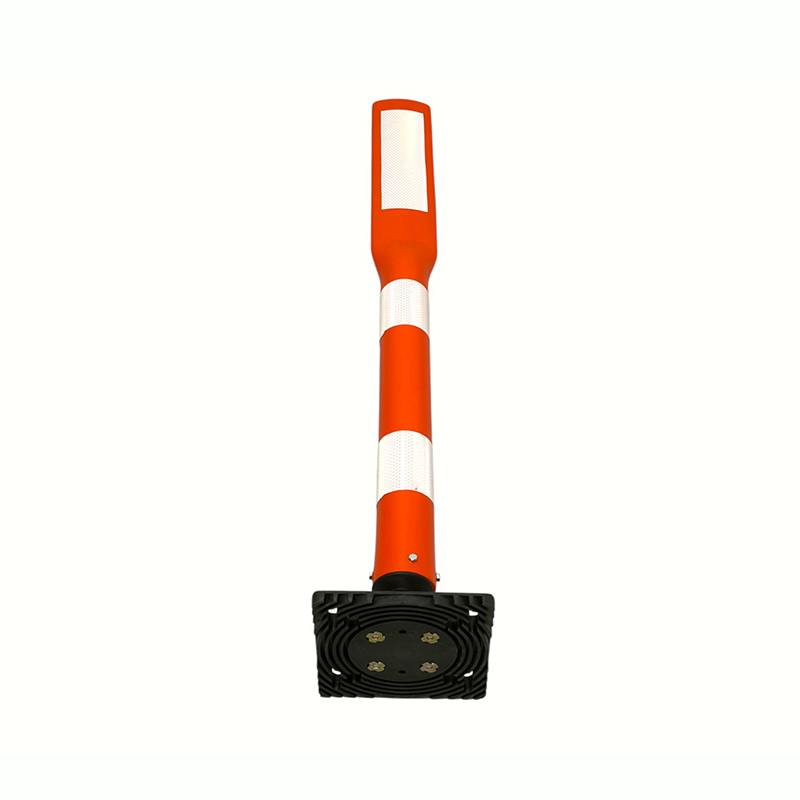 Anti-tripping Traffic Delineator Post