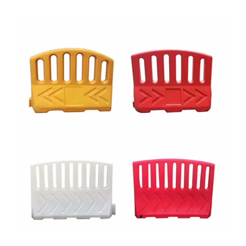 Høyprofilert plastbarriere for trafikksikkerhet Høyprofilert plastbarriere for trafikksikkerhet