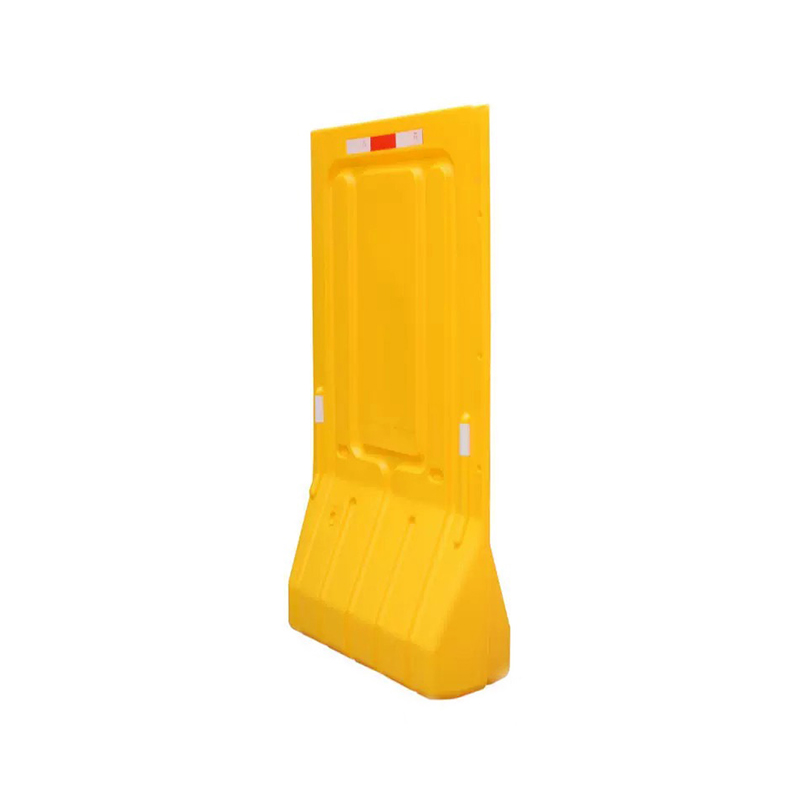 Høyprofilert plastbarriere for trafikksikkerhet Høyprofilert plastbarriere for trafikksikkerhet